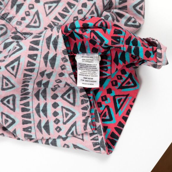 Chubbies Men's Shirt Aztec Pattern Performance Half Button Pullover Top Medium - Picture 8 of 10